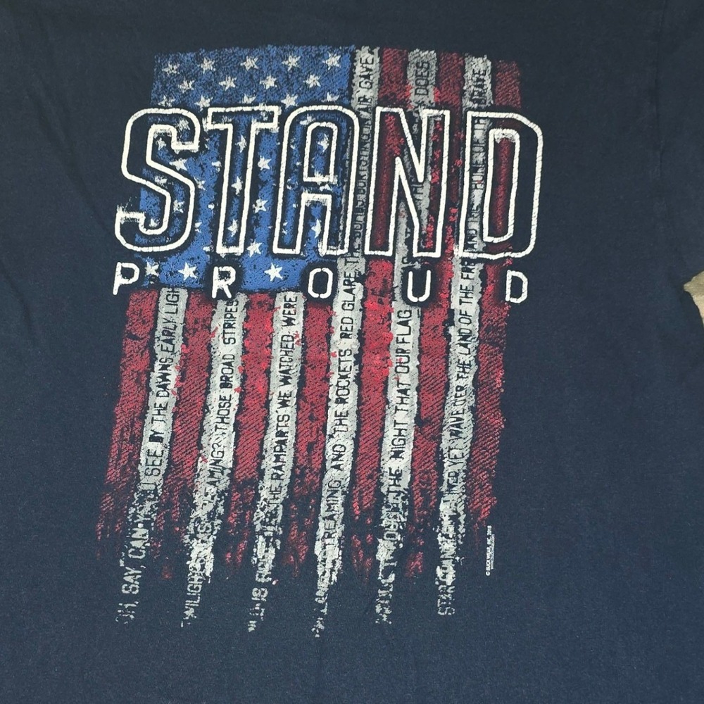 Buck Wear Men's Size Medium‎ Black tshirt STAND PROUD USA Flag Proud Antler